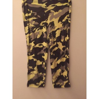 Army driekwart broek geel